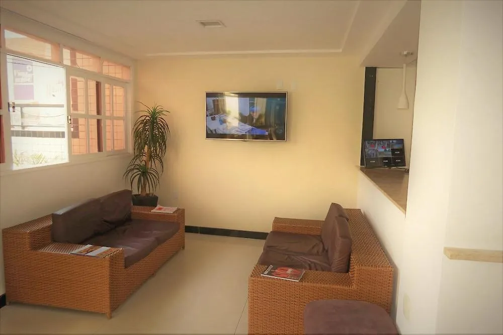 Las Brisas Beach Hotel بونتا نيغرا