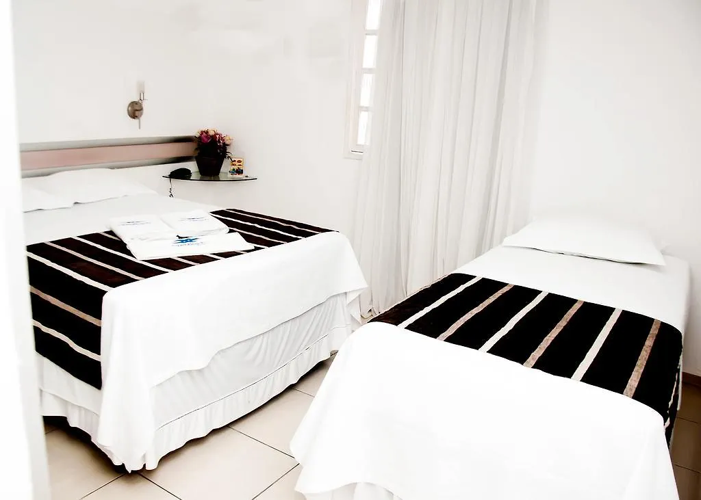 Las Brisas Beach Hotel بونتا نيغرا