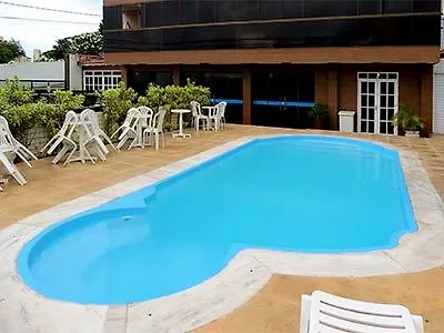 Las Brisas Beach Hotel بونتا نيغرا
